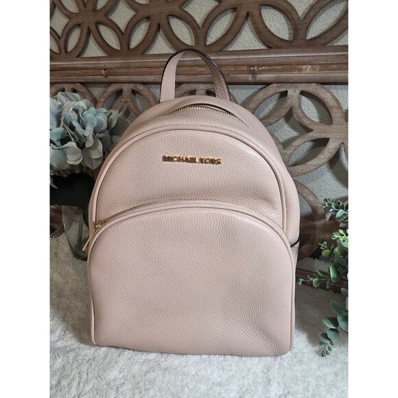 Michael Kors Abbey Medium Pebbled Leather Backpack Soft Pink - Picture 3 of 14